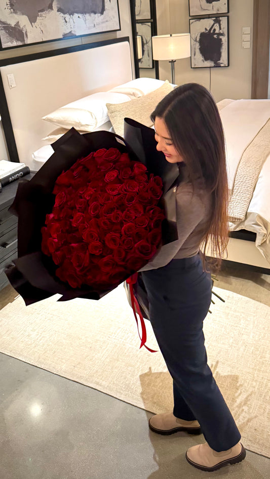 In Love (Extra Long Stem Roses in black wrapping)