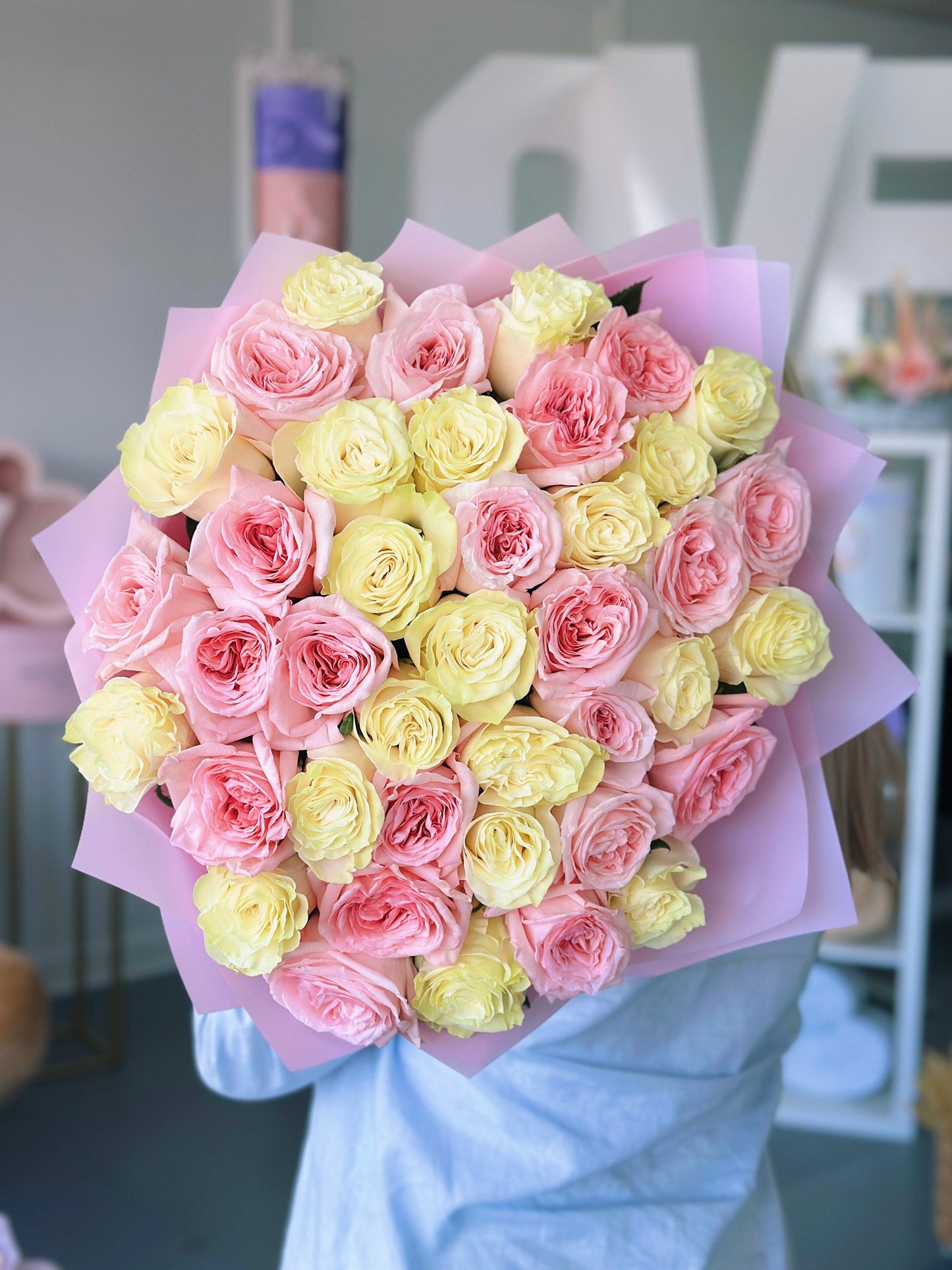 Pink O'Hara Mix Roses Bouquet